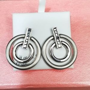 Anne Klein Round detail earrings